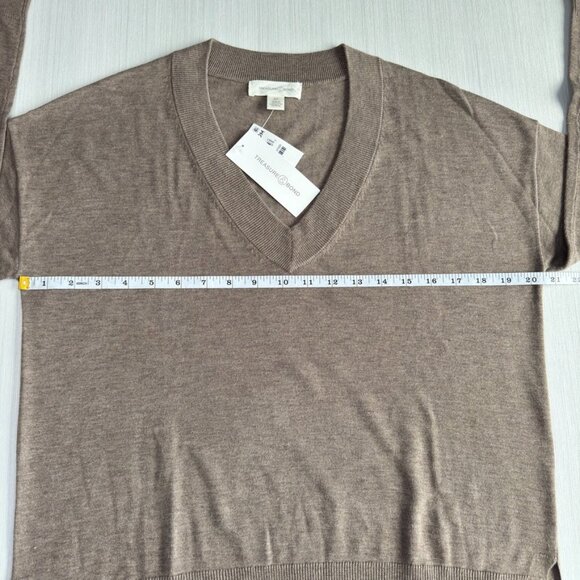 TREASURE & BOND Relaxed V Neck Sweater XS Brown Drop Shoulder High Low Tunic New - Picture 9 of 15